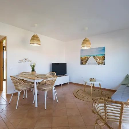 Apartment Private Terrace Majanicho -garden & Pool La Oliva