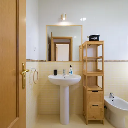 Private Terrace Majanicho -garden & Pool Apartment La Oliva