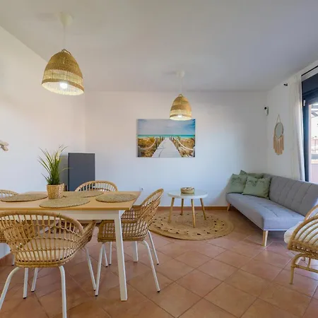 Apartment Private Terrace Majanicho -garden & Pool La Oliva